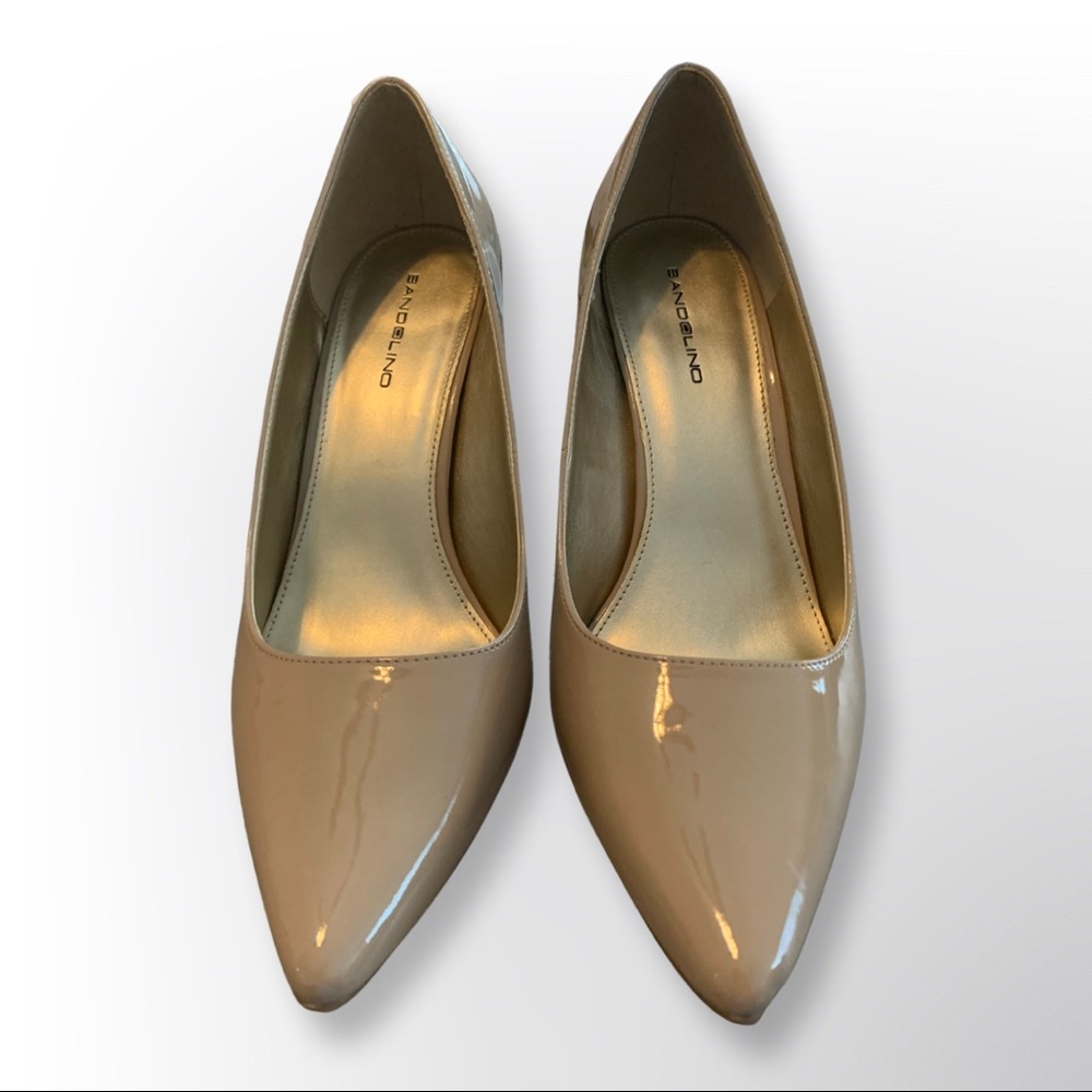New In Box, Size 9W, Natural/Tan Bandolino Heels. - Picture 2 of 8
